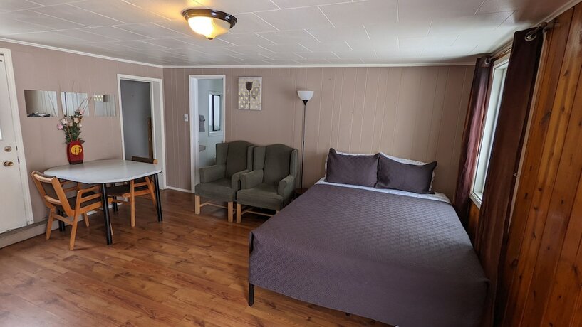 Imagen de la habitación del Hotel Deerview Lodge and Cabins - Princeton BC. Foto 10