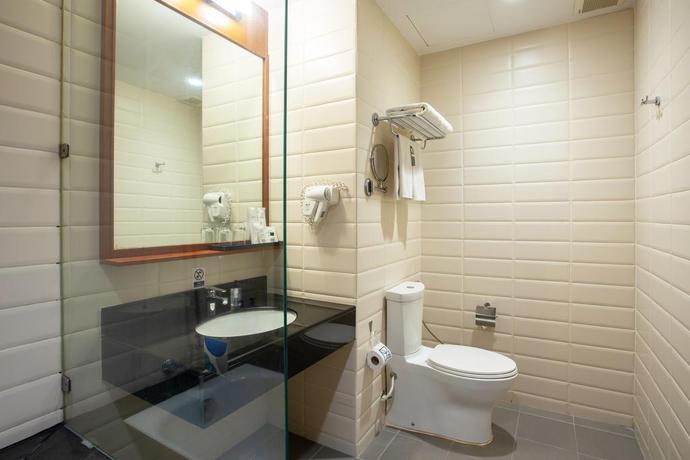 Imagen de los interiores del Hotel Deevana Plaza Krabi. Foto 11