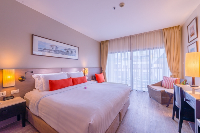 Imagen de la habitación del Hotel Deevana Plaza Phuket. Foto 9