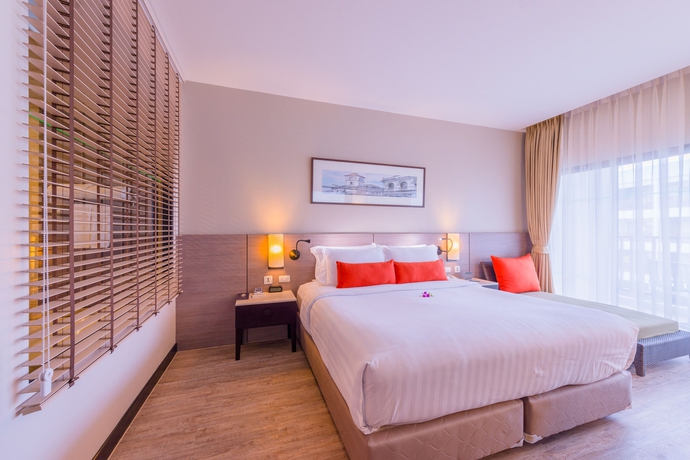 Imagen de la habitación del Hotel Deevana Plaza Phuket. Foto 12