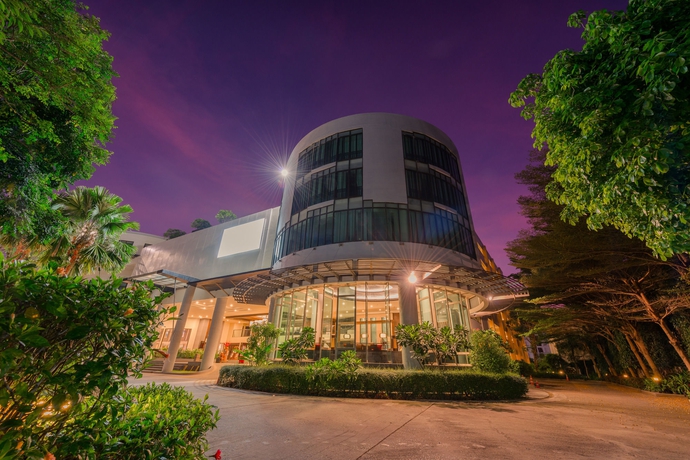 Imagen general del Hotel Deevana Plaza Phuket. Foto 2