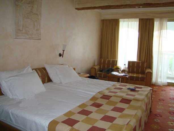 Imagen general del Hotel Defne Ana. Foto 2