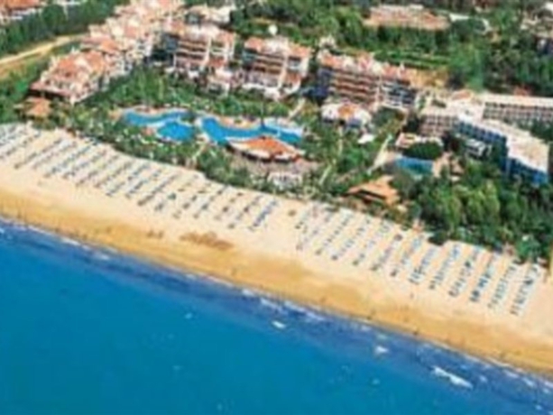 Imagen general del Hotel Defne Ana. Foto 6