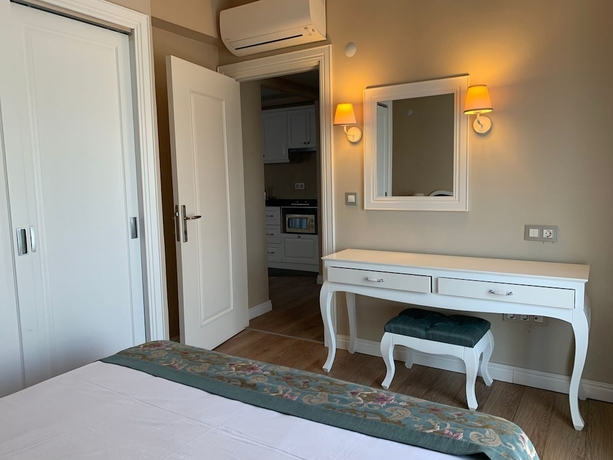 Imagen de la habitación del Hotel Defne Beach. Foto 14