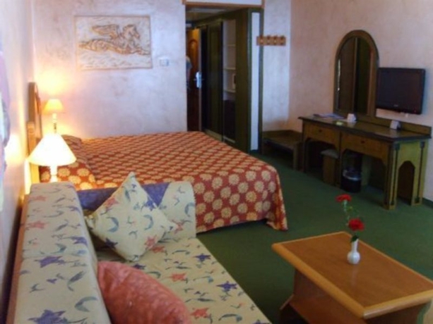 Imagen general del Hotel Defne Star. Foto 4