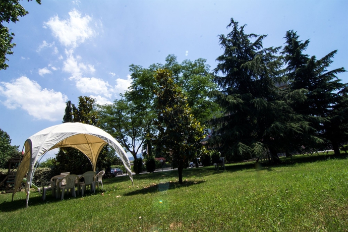 Imagen de los exteriores del Hotel Degli Amici. Foto 14