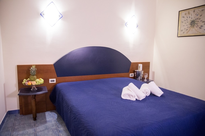 Imagen de la habitación del Hotel Degli Angeli. Foto 5