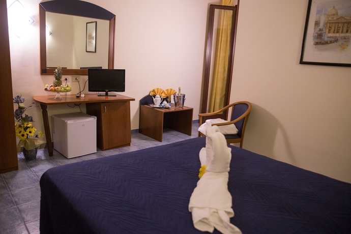 Imagen de la habitación del Hotel Degli Angeli. Foto 7