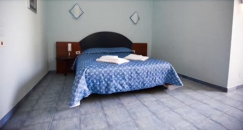 Imagen de la habitación del Hotel Degli Angeli. Foto 9