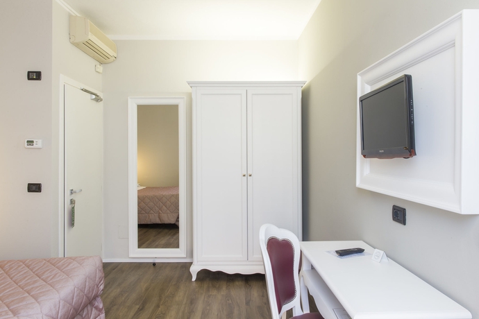 Imagen de la habitación del Hotel Degli Oleandri. Foto 4