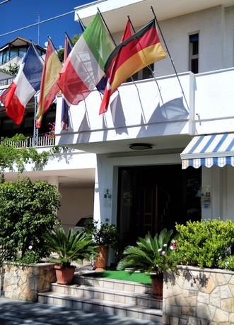 Imagen general del Hotel Degli Ulivi, Castro. Foto 2