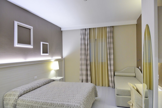 Imagen de la habitación del Hotel Degli Ulivi, Matera. Foto 2