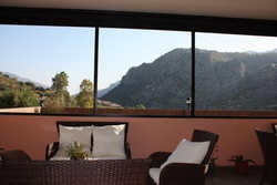 Imagen de los interiores del Hotel Dehesilla. Foto 7