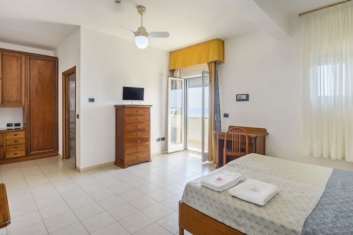 Imagen de la habitación del Hotel Dei Bizantini. Foto 5