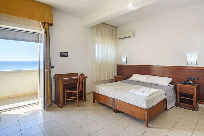 Imagen de la habitación del Hotel Dei Bizantini. Foto 15