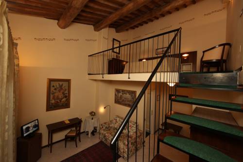 Imagen de la habitación del Hotel Dei Capitani. Foto 5