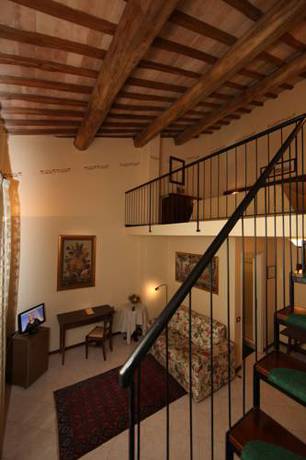 Imagen de la habitación del Hotel Dei Capitani. Foto 7