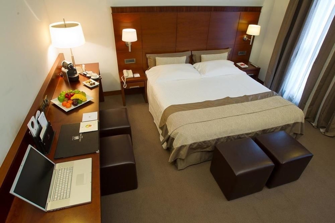 Imagen de la habitación del Hotel Dei Cavalieri Milano Duomo. Foto 6