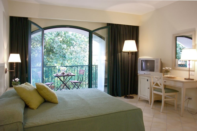 Imagen de la habitación del Hotel Dei Congressi, Castellammare di Stabia. Foto 4