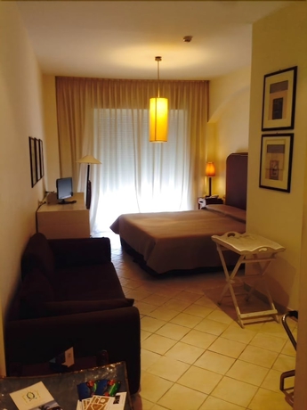 Imagen de la habitación del Hotel Dei Congressi, Castellammare di Stabia. Foto 9