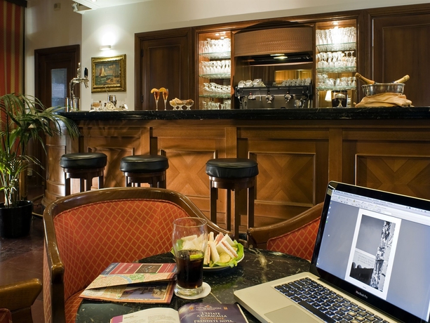 Imagen del bar/restaurante del Hotel Dei Congressi, EUR. Foto 3