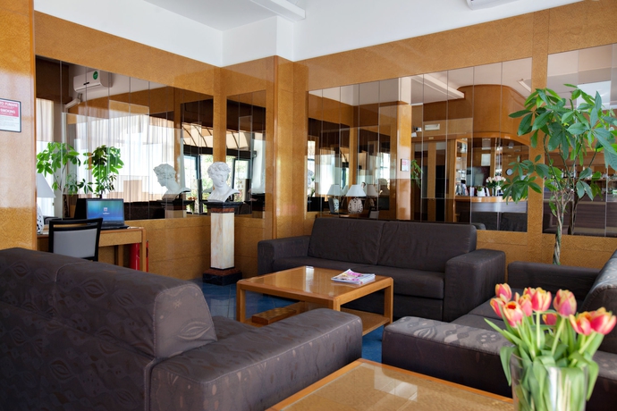 Imagen de los interiores del Hotel Dei Fiori, Milán. Foto 15