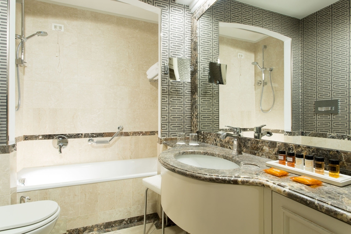 Imagen de la habitación del Hotel Dei Mellini. Foto 3