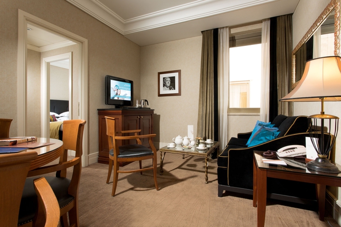 Imagen de los interiores del Hotel Dei Mellini. Foto 14