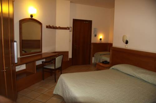 Imagen de la habitación del Hotel Dei Messapi. Foto 13