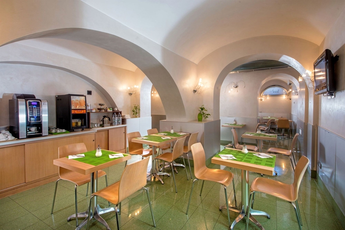 Imagen del bar/restaurante del Hotel Dei Mille. Foto 3