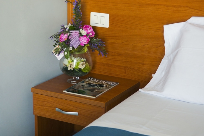 Imagen de la habitación del Hotel Dei Pini, Porto Empedocle. Foto 2