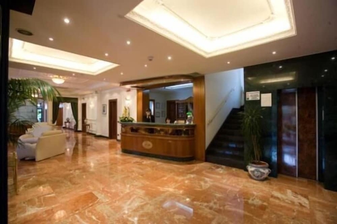 Imagen de los interiores del Hotel Dei Platani, Nola. Foto 13