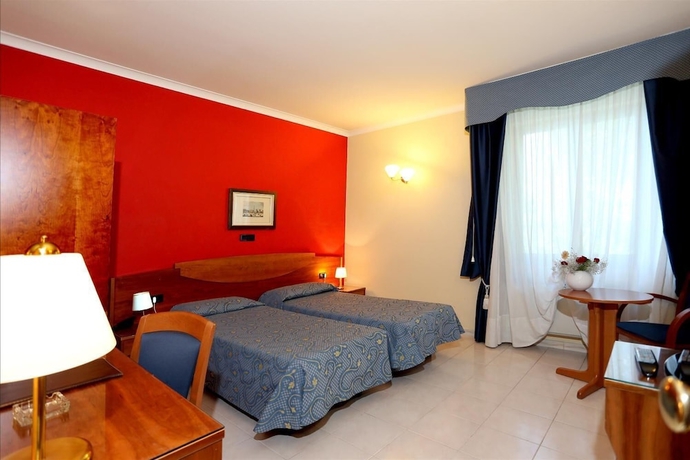 Imagen de la habitación del Hotel Dei Platani, Nola. Foto 5