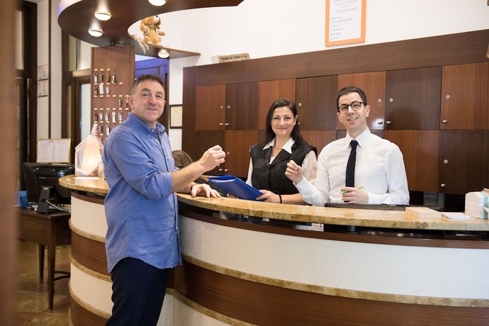 Imagen de los interiores del Hotel Dei Platani, Rimini. Foto 16