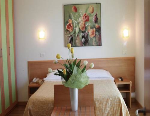 Imagen de la habitación del Hotel Dei Sette. Foto 5