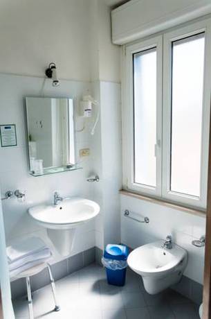 Imagen de la habitación del Hotel Dei Sette. Foto 7