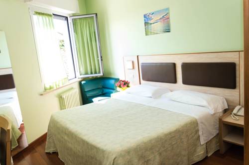 Imagen de la habitación del Hotel Dei Sette. Foto 8