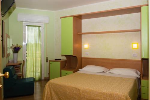 Imagen de la habitación del Hotel Dei Sette. Foto 13