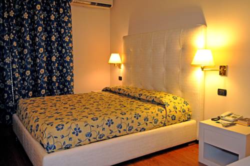 Imagen de la habitación del Hotel Dei Tigli. Foto 4