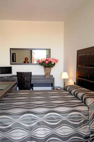 Imagen de la habitación del Hotel Dei Tigli. Foto 12