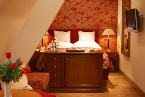 Imagen de la habitación del Hotel Deidesheimer Hof. Foto 12
