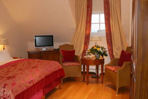 Imagen de la habitación del Hotel Deidesheimer Hof. Foto 13