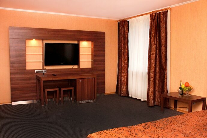 Imagen de la habitación del Hotel Deima. Foto 15