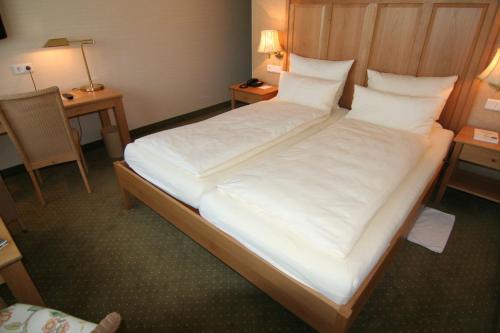Imagen de la habitación del Hotel Deimann. Foto 5