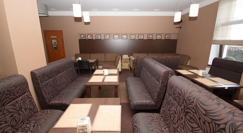 Imagen de los interiores del Hotel Deims Hotel. Foto 4