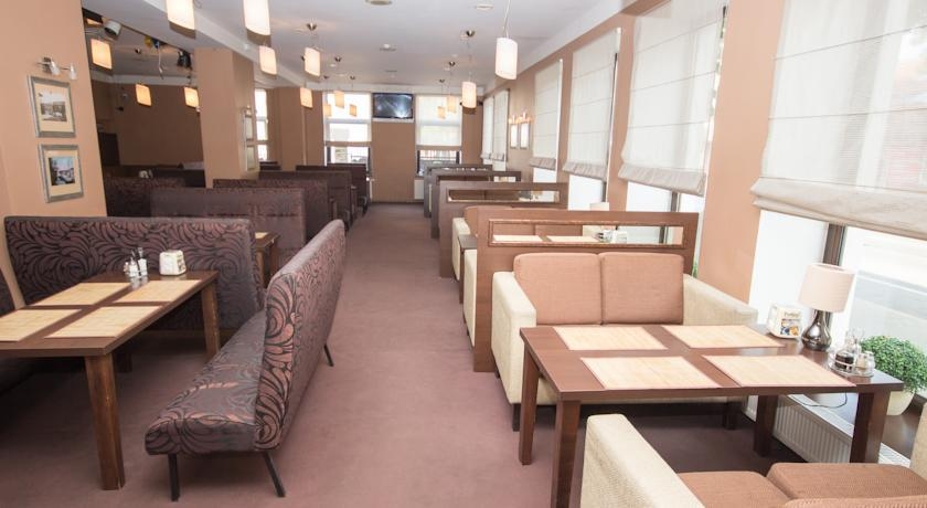 Imagen del bar/restaurante del Hotel Deims Hotel. Foto 2