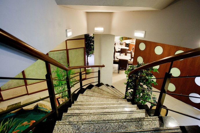 Imagen de los interiores del Hotel Deja Vu. Foto 13