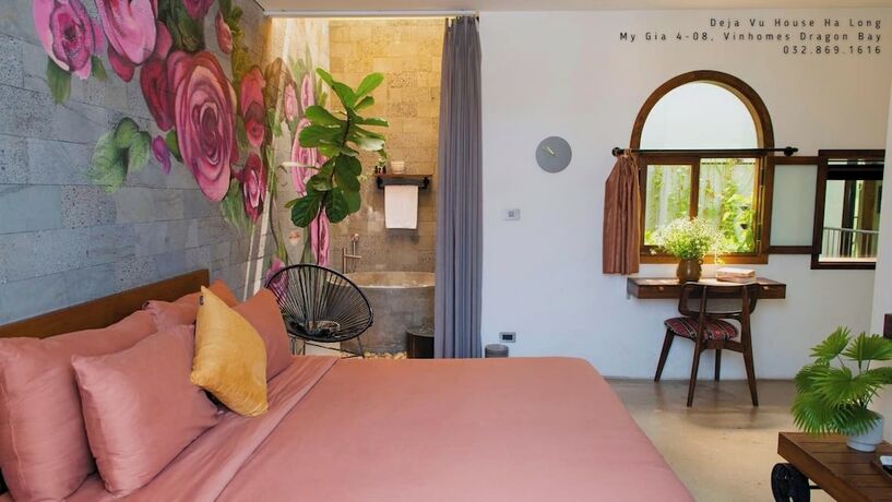 Imagen de la habitación del Hotel Deja Vu House. Foto 19