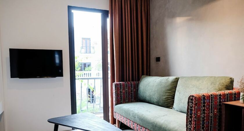 Imagen de la habitación del Hotel Deja Vu House. Foto 29