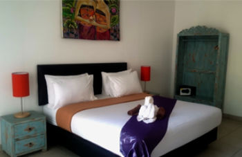 Imagen de la habitación del Hotel Dejavu. Foto 11
